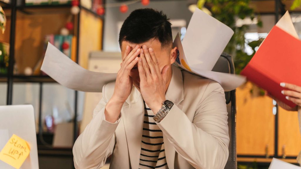 employee burnout what it is and how to manage it