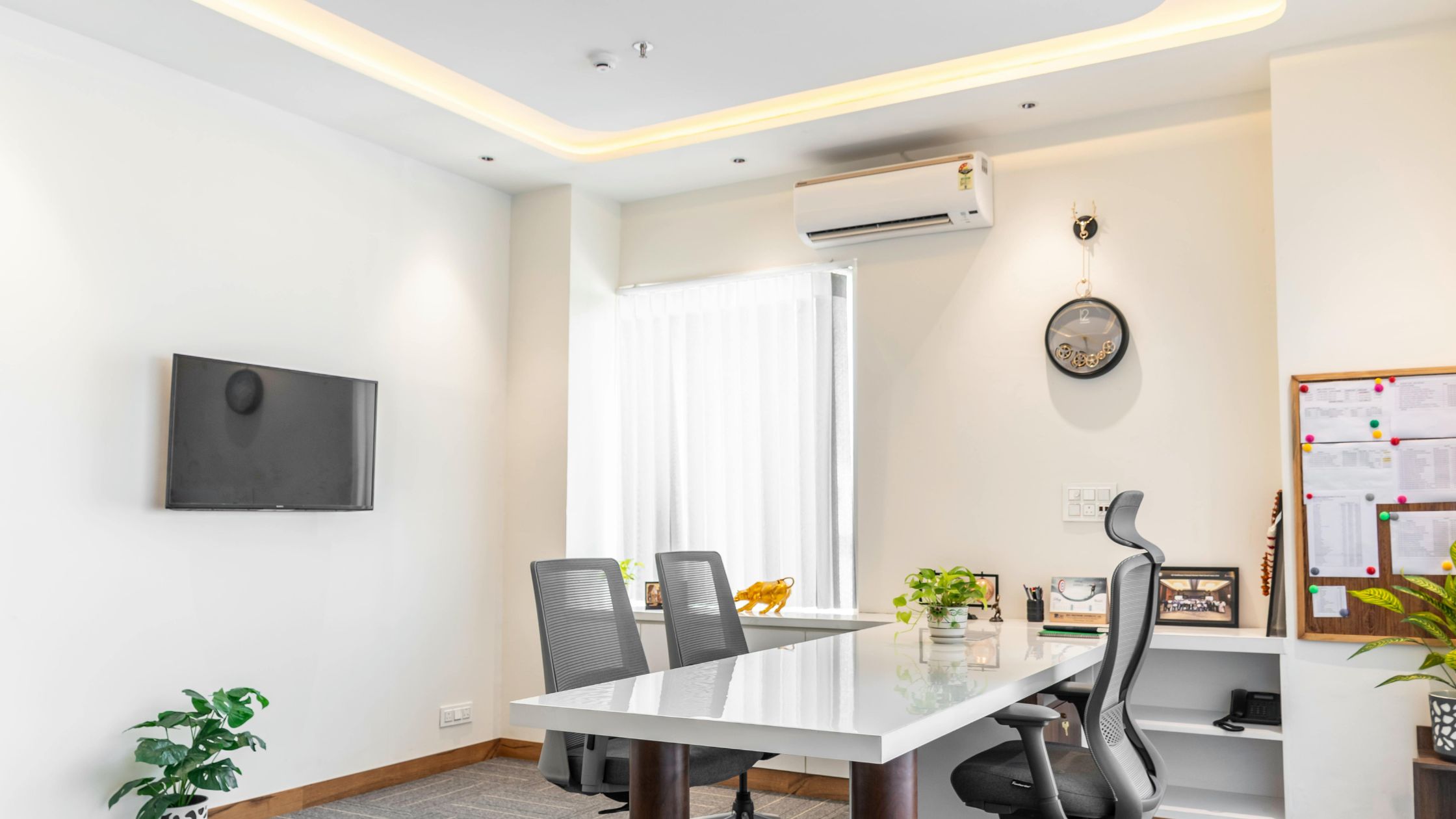 how good office lighting & layout improve mood & performance